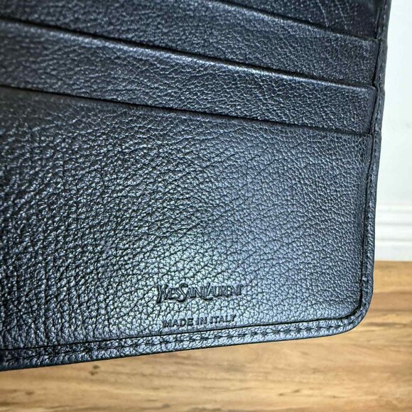 ✅❤️✅SOLD✅❤️✅💖YSL Leather Zipper RFID Wallet💖 - Picture 7 of 17